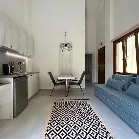 Naiades Urban Lejlighedshotel