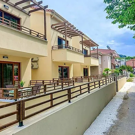 Naiades Urban Apart-hotel 3*