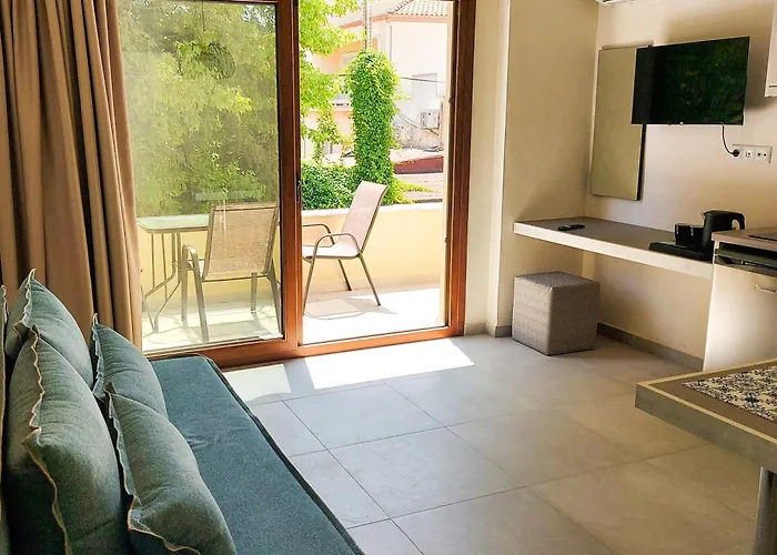 מלון דירות Naiades Urban לימנאס